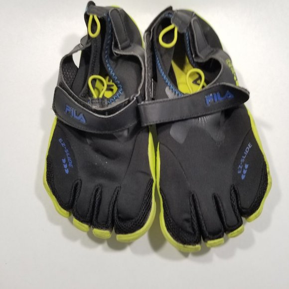 fila water shoes